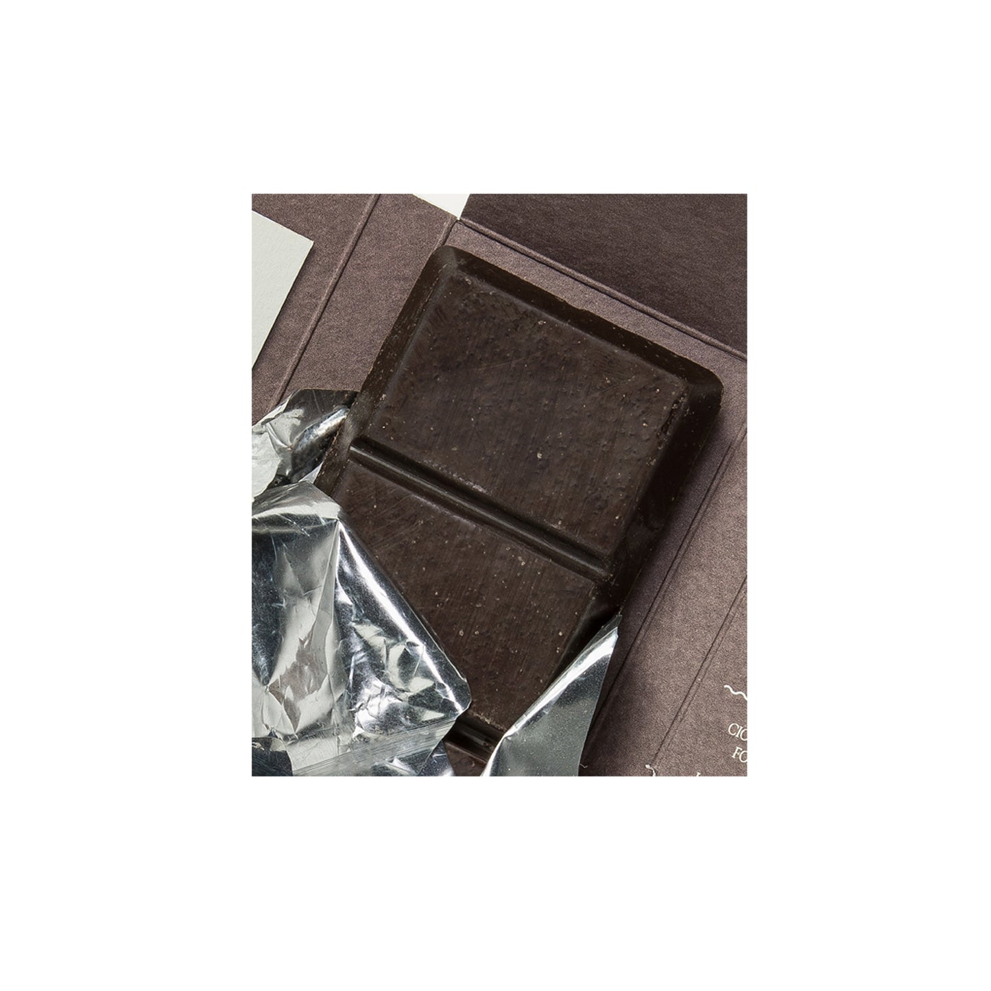 Sabadi 70% chocolate Modica orgánico oscuro con azúcar moscovado 1.76 oz
