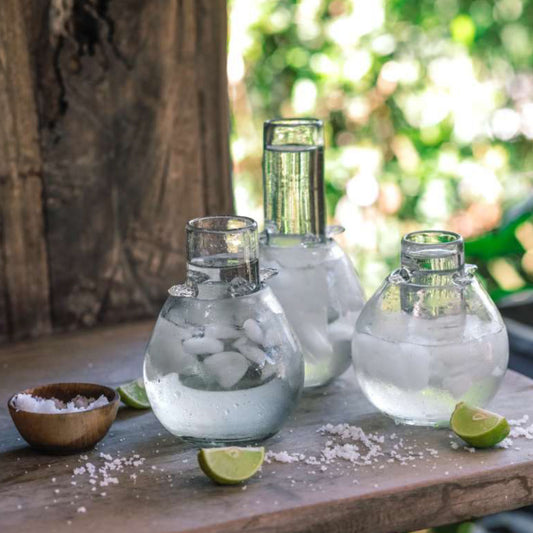 Vaso de chupito de tequila soplado a mano y enfriador | Kit Vaso Tequilero - Hecho a mano en Guatemala con vidrio reciclado *Este listado es para un kit*